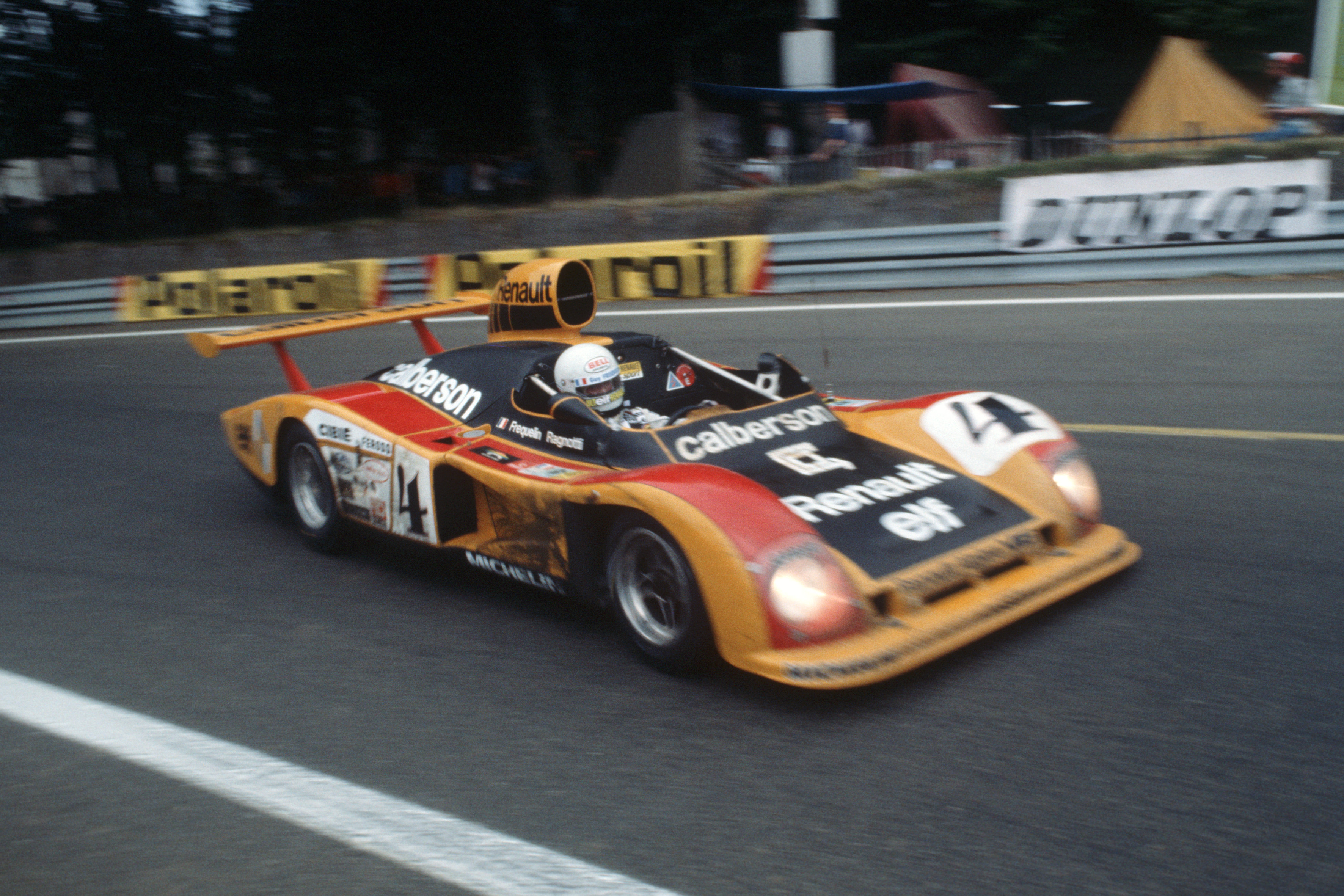 780610LM Frequelin 01 ctp