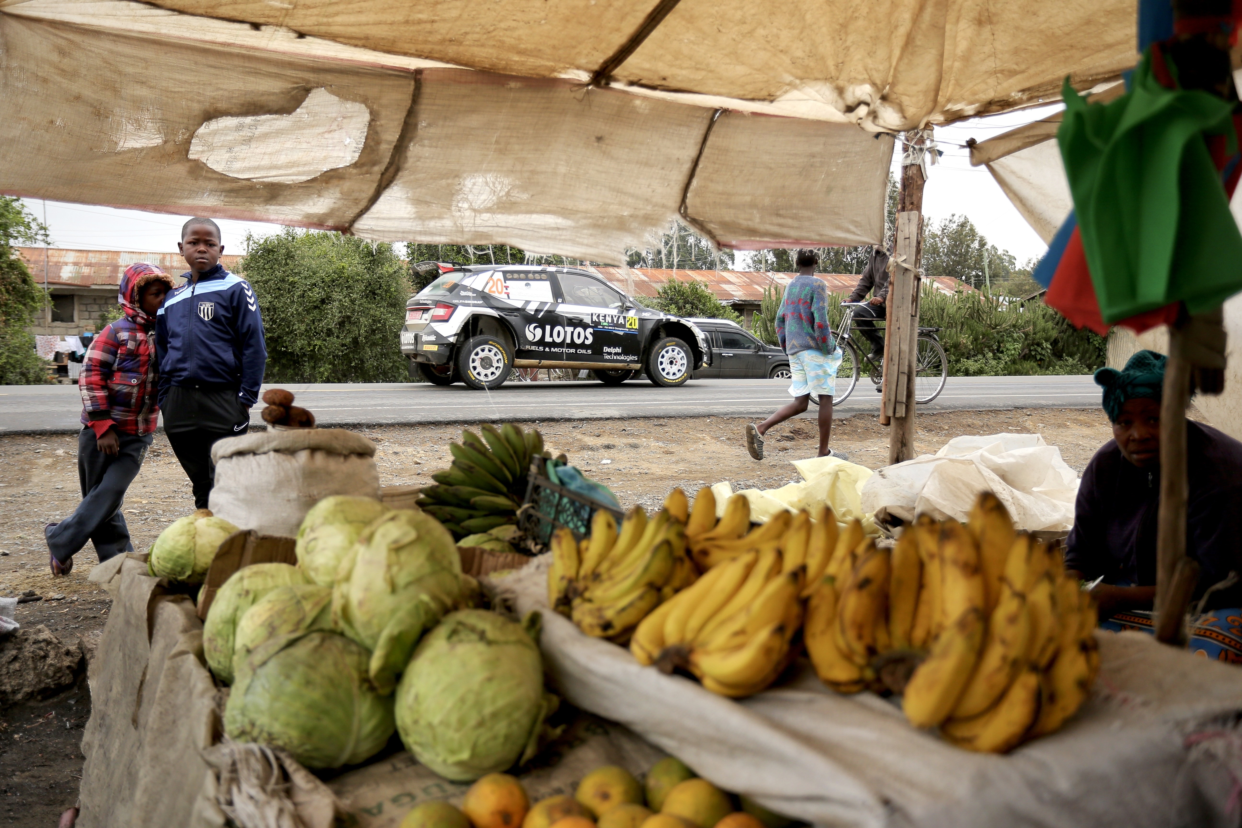 fantastic_victory_for_kajetanowicz_and_szczepaniak_in_safari_rally,_the_polish_duo_claim_the_lead_in_the_wrc2_standings_3