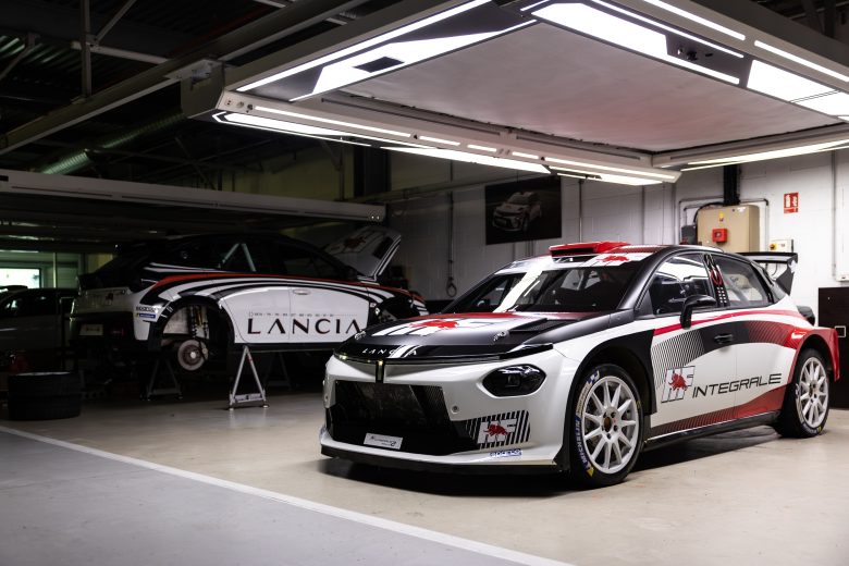 FAMILY PICTURE LANCIA YPSILON RALLY HF