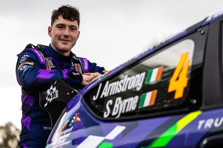 ERC_ESP_25_J_AMSTRONG_446