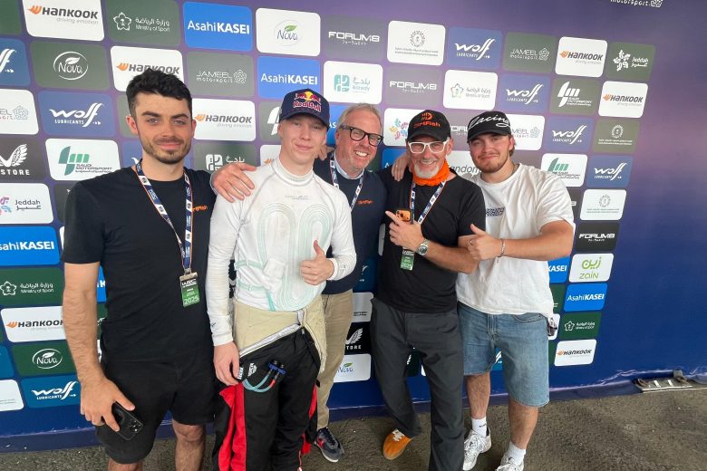 WhatsApp Image 2025-12-01 at 16.22.16