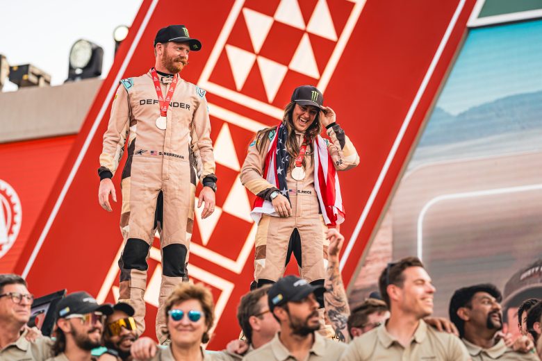 DEFENDER_RALLY_SARA_SEAN_FINISH_LINE