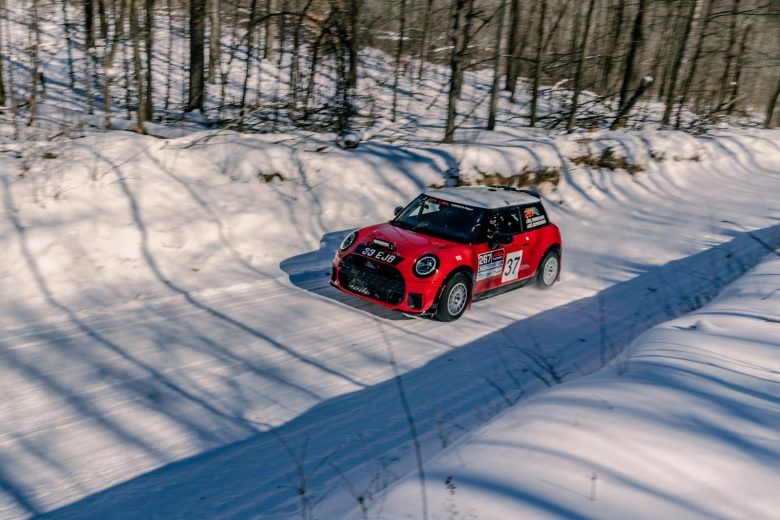26SnoDrift Jacob Lynch SNO-DRIFT-31