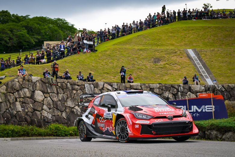 Ogier07JPN26mr129