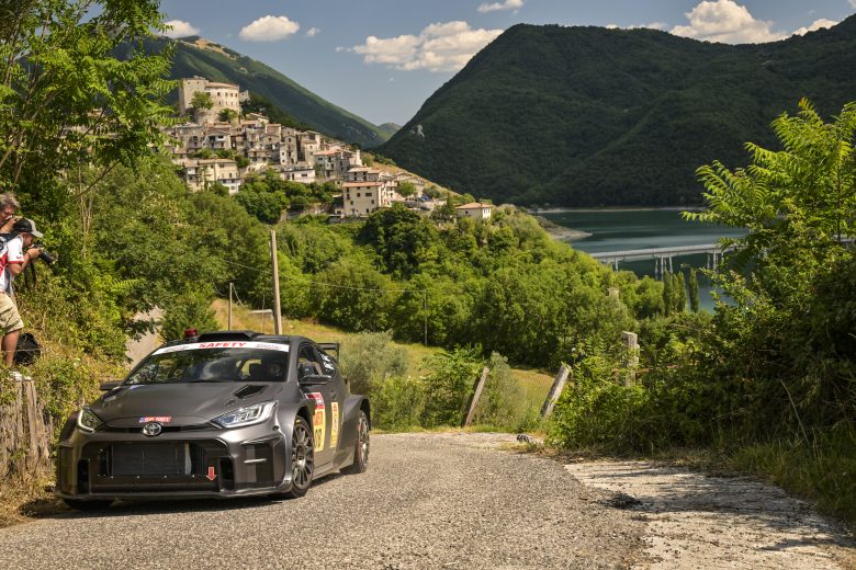 Toyota's reaction to Tänak's first Yaris appearance since 2019 – DirtFish