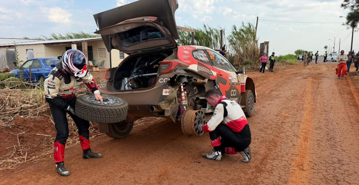 WRC: Драматичний дебютний день Ралі Парагваю приніс лідерство Самі Паярі